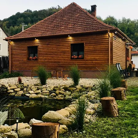 Mátrai pincés udvar Matramindszent Extérieur photo
